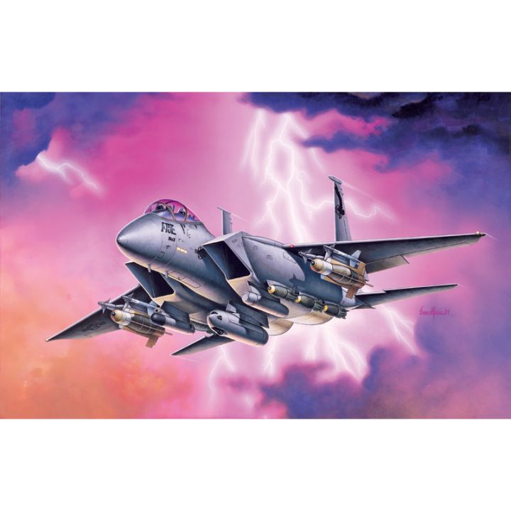 Plastikov model letadla F-15E STRIKE EAGLE (1:72) - Italeri 0166