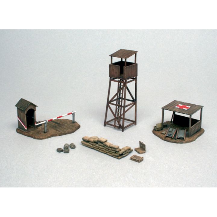 Plastikov model diorama BATTLEFIELD BUILDINGS (1:72) - Italeri 6130