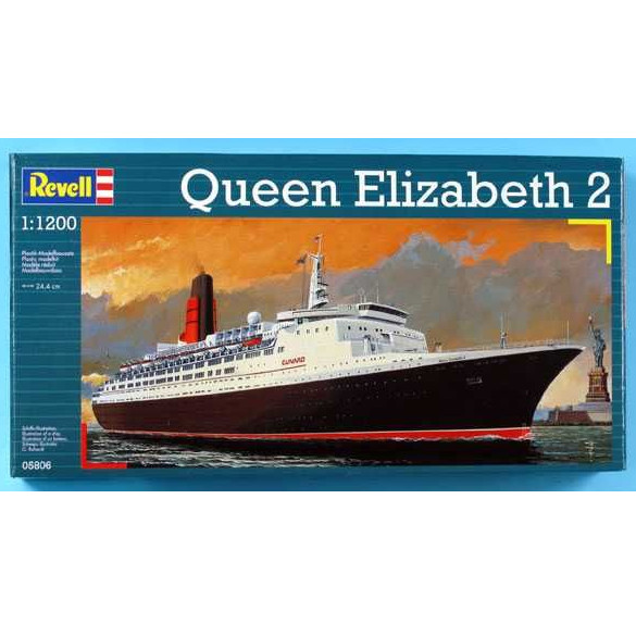 Plastikov model lod Queen Elizabeth II (1:1200) - Revell 05806