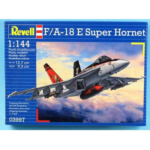 Plastikov model letadla F/A-18 E Super Hornet (1:144) - Revell 03997